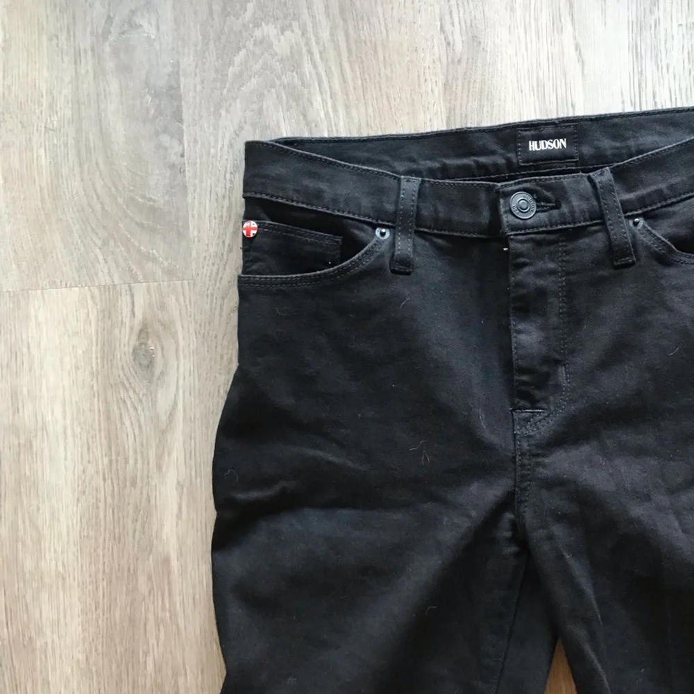 Hudson Denim Natalie Skinny Jeans in Black Women’s Sz. 28 - Picture 3 of 10